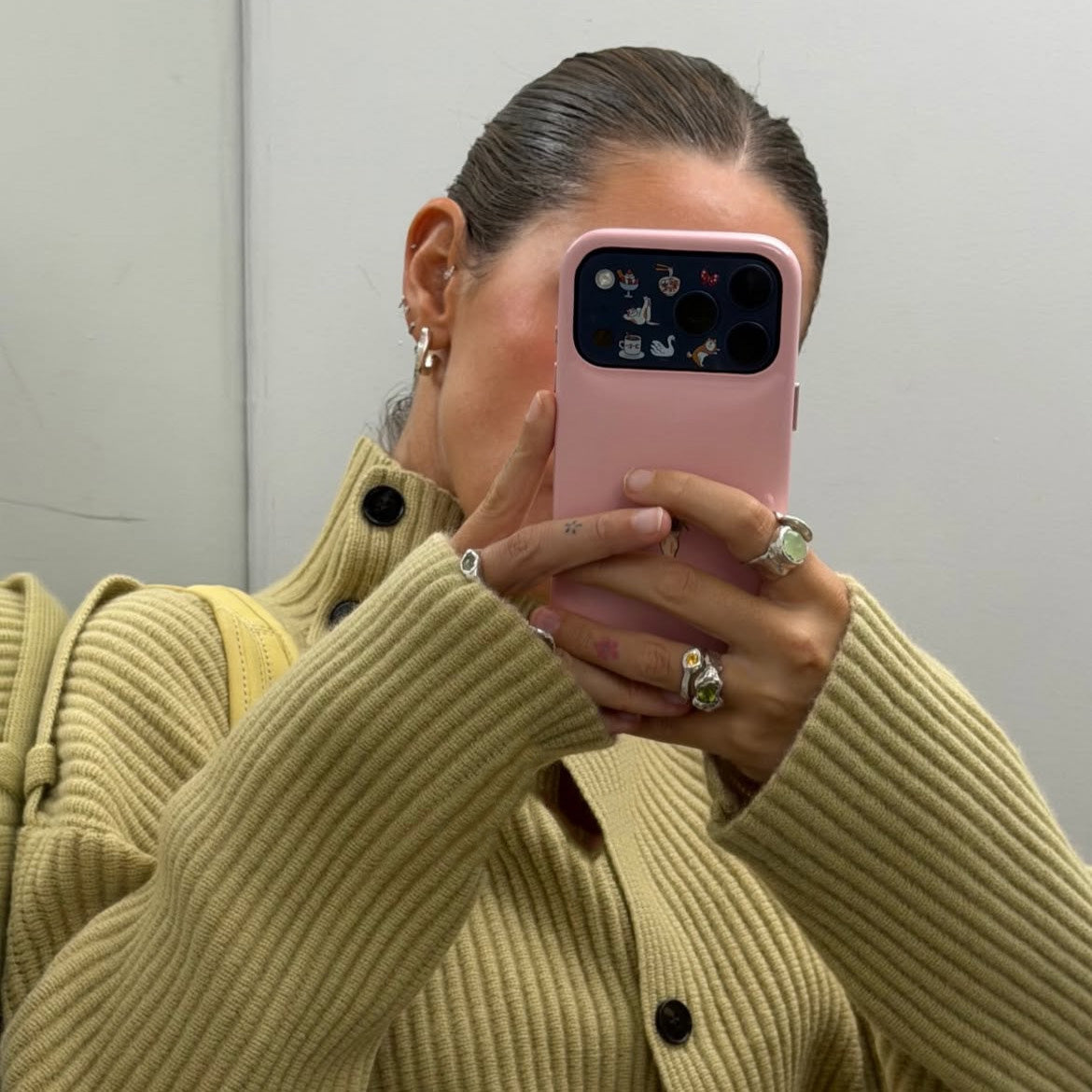 Charol Pink phone case