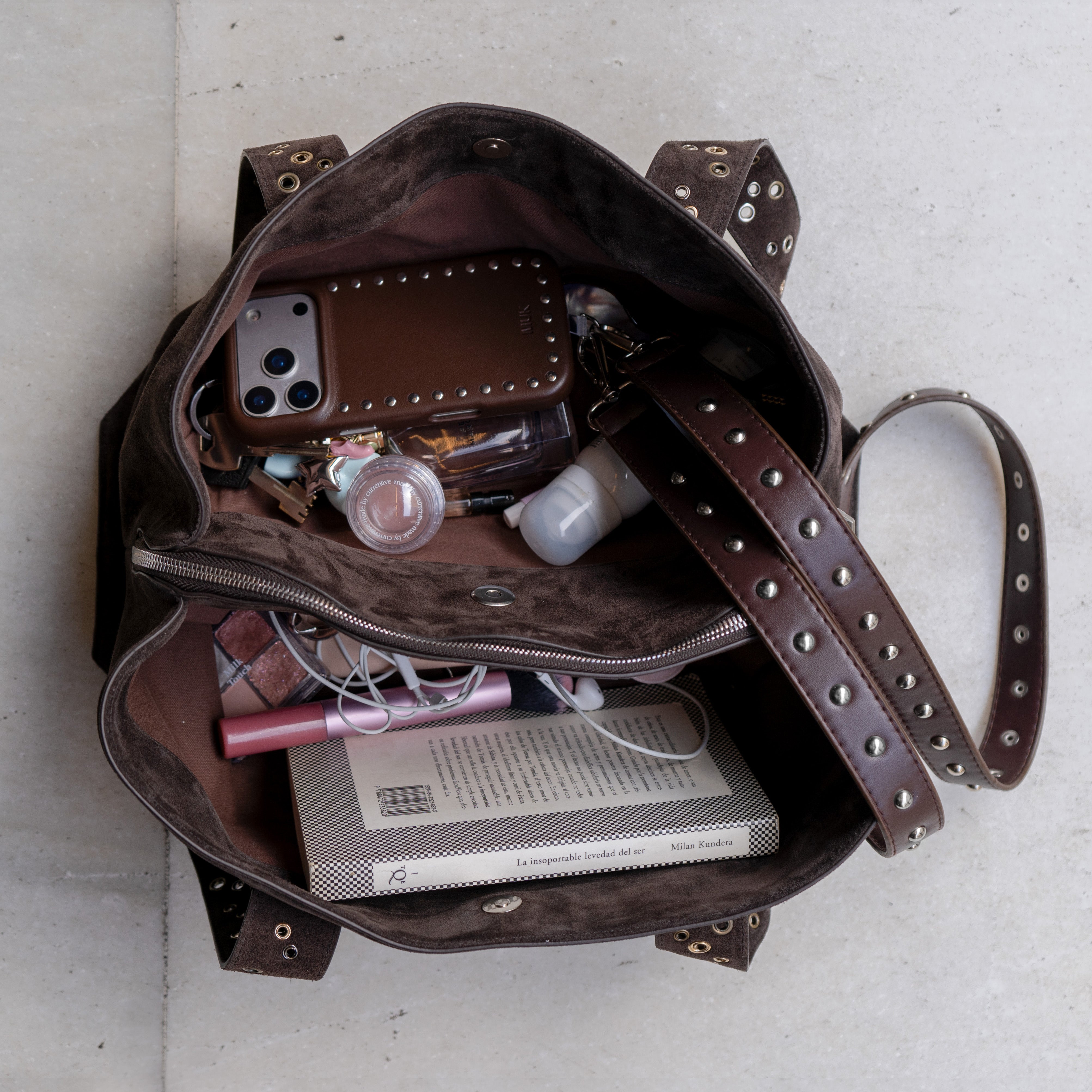 Cuerda piel tachas - Brown