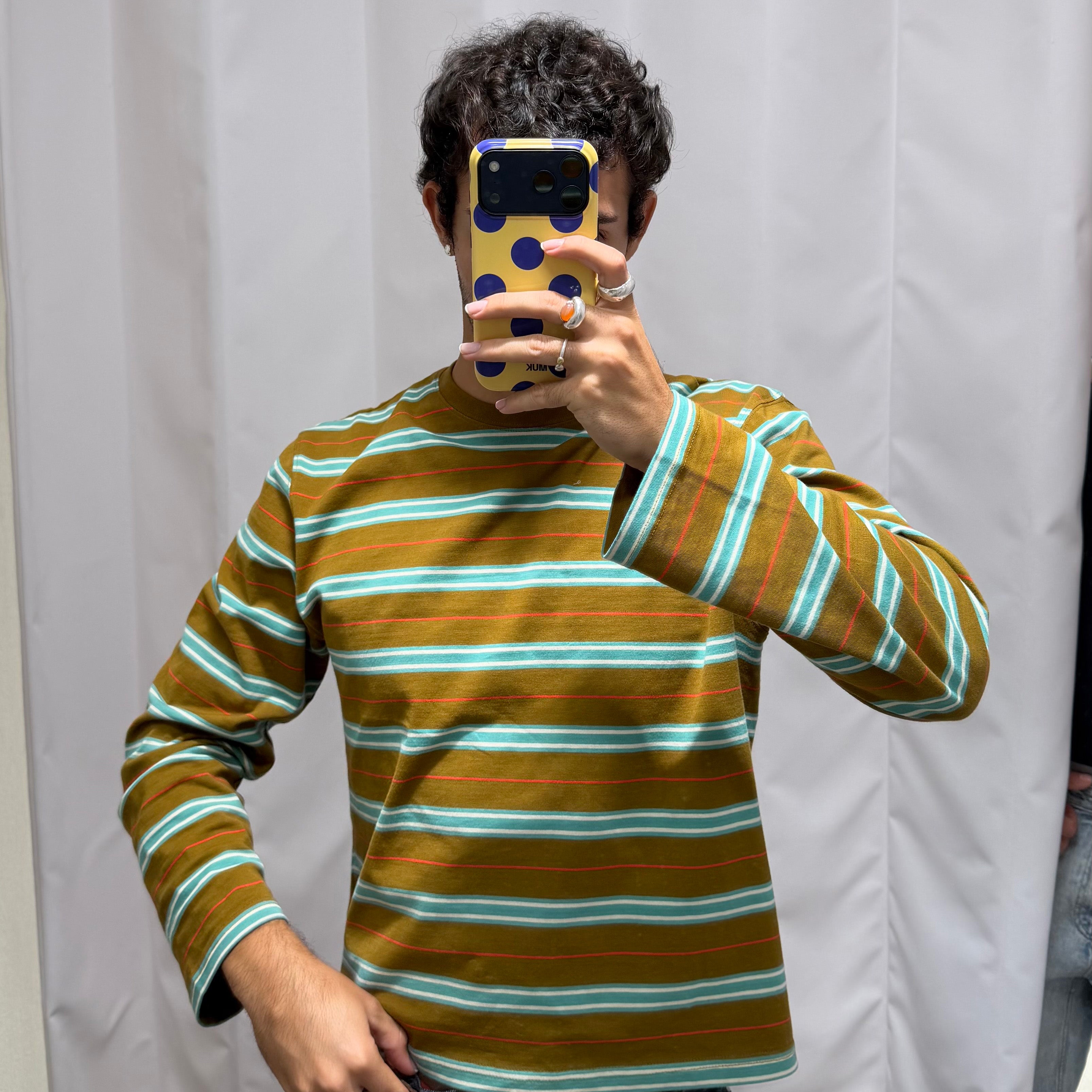 Tough Magsafe phone case - Big Dots Yellow Blue