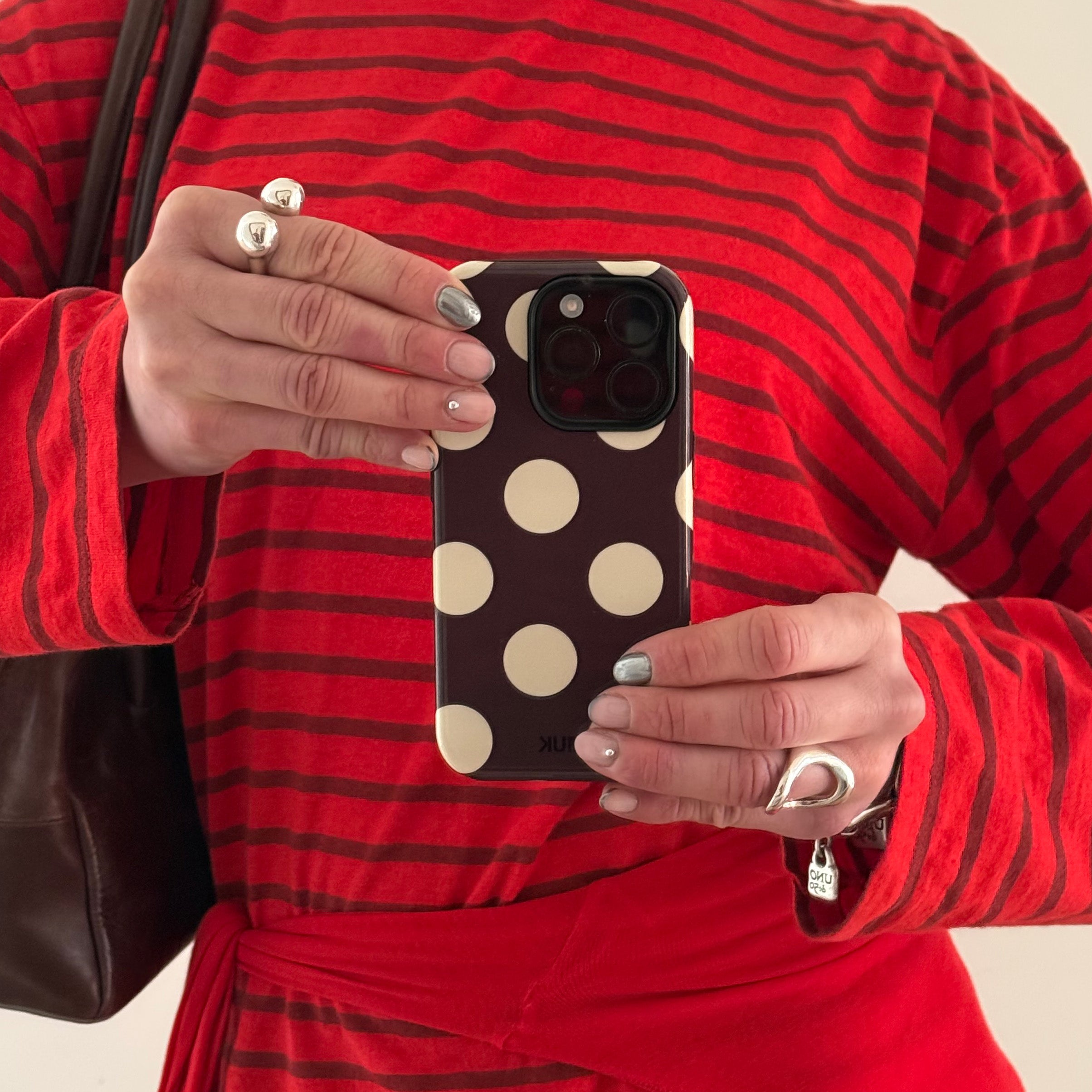 Tough Magsafe- Big Dots Brown Yellow Mobile Phone Case