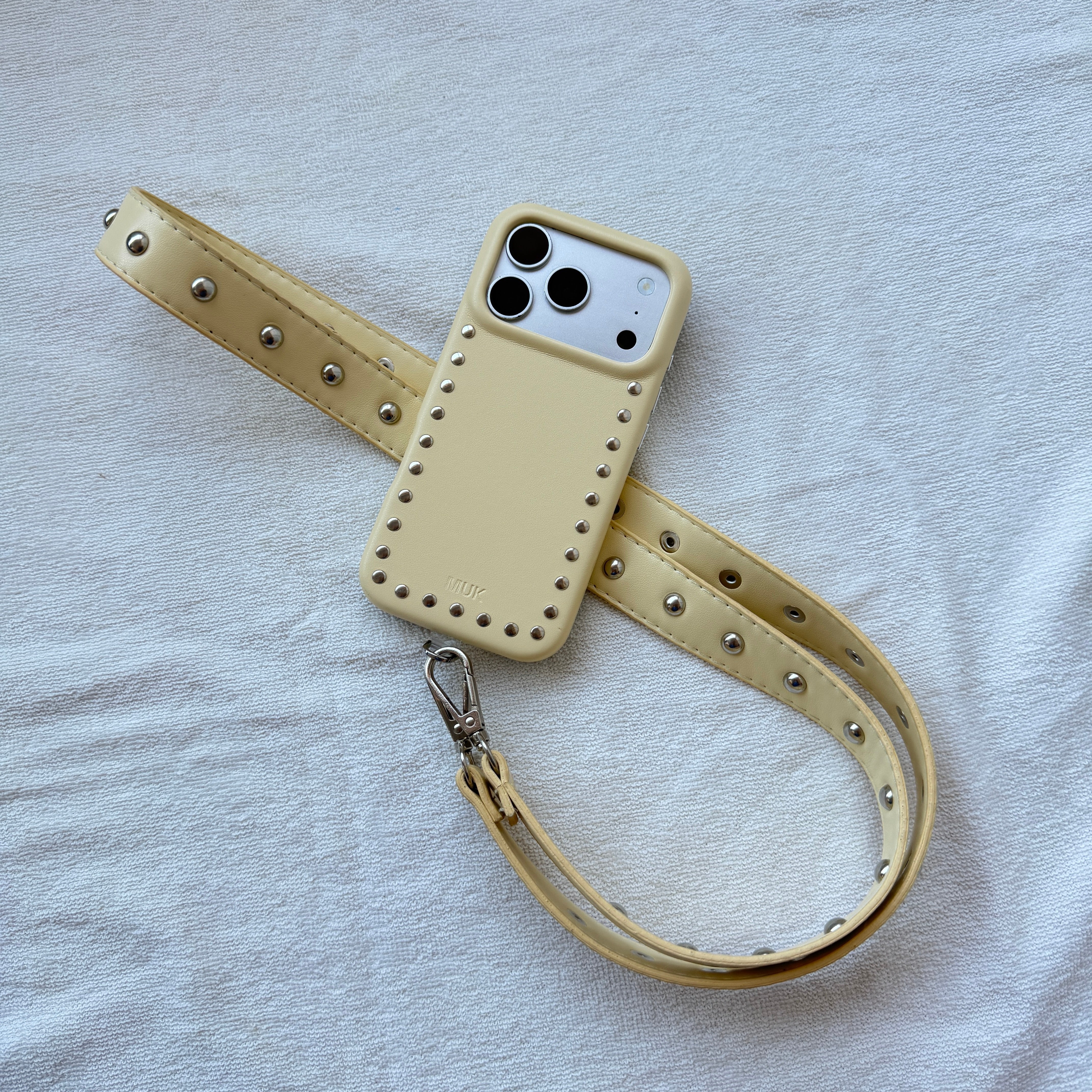 Pack Butter Studs Case + Cuerda Piel Tachas