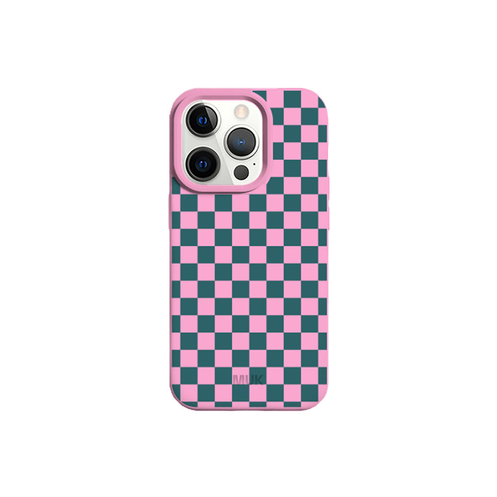 Funda de móvil TPU rosa con diseño de ajedrez
