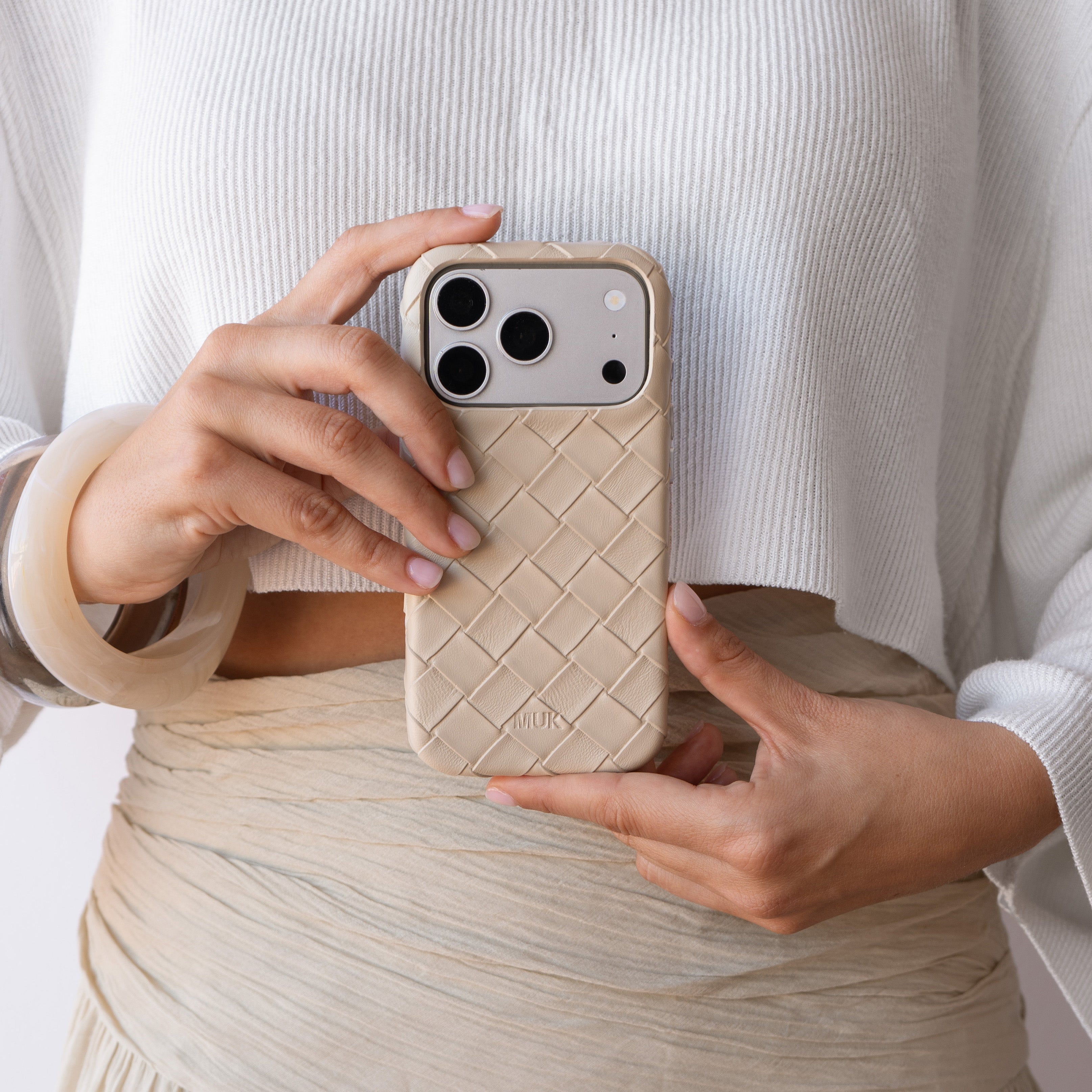 Criss Cross Beige phone case
