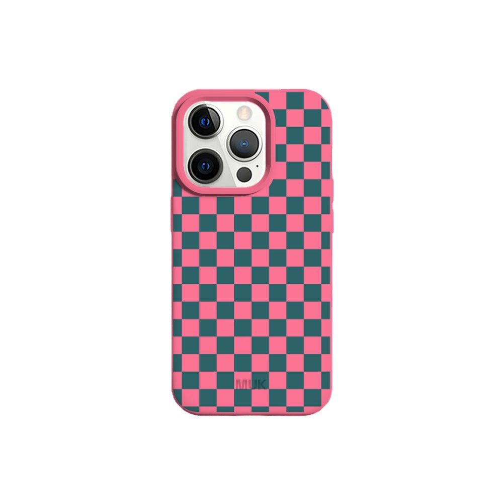 Funda de móvil TPU rosa con diseño de ajedrez
