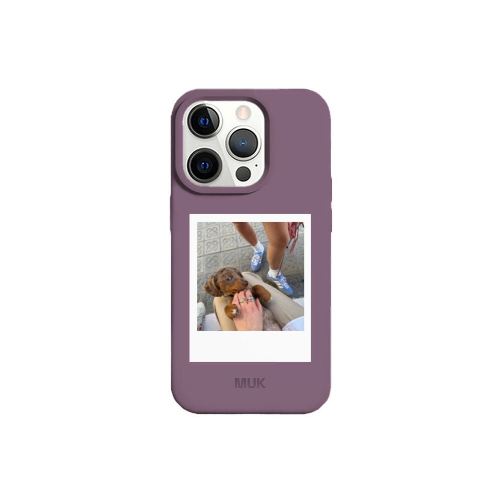 Funda de móvil TPU berenjena con diseño de polaroid
