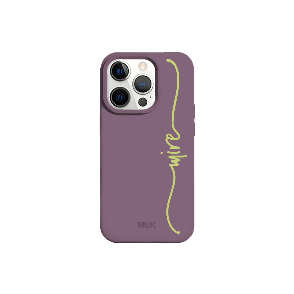 Funda de móvil TPU berenjena con diseño con nombre personalizado
