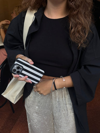 Funda de móvil Stripes - Black