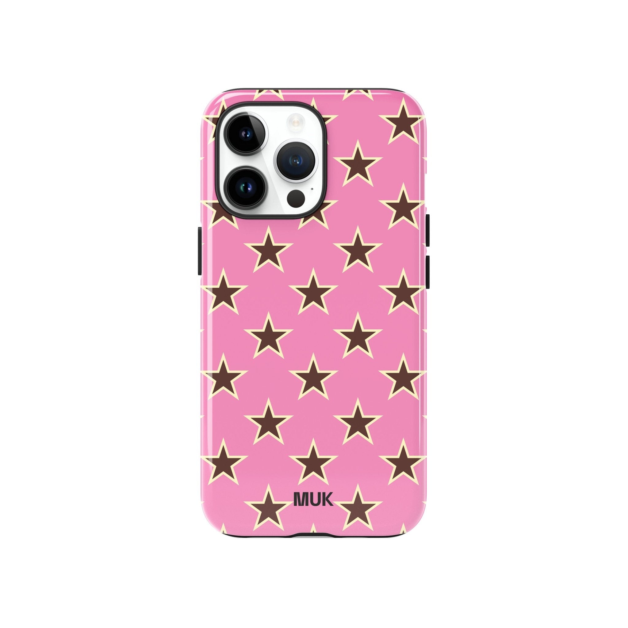 Funda de Móvil Sublimación de Doble Capa con MagSafe y estampado de estrellas pequeñas en color rosa. 
Protección, funcionalidad y estilo; esta funda de móvil ofrece una defensa integral sin renunciar al diseño. 
La funda cuenta con doble capa de protección:
Capa interior de silicona flexible que absorbe impactos y se adapta perfectamente al contorno del móvil, integrando un imán compatible con MagSafe ( a partir del iPhone 12) que permite una carga inalámbrica rápida y segura, sin necesidad de retirar la funda.
Capa exterior rígida de policarbonato, diseñada para ofrecer resistencia adicional frente a caídas, arañazos y el desgaste diario.
Gracias a su diseño ergonómico, la funda se adapta cómodamente a tu mano y permite un acceso fácil a todos los botones y puertos. Es la combinación ideal entre seguridad, funcionalidad y diseño original.
