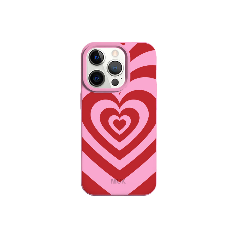 Funda de móvil TPU rosa con diseño de corazones.
