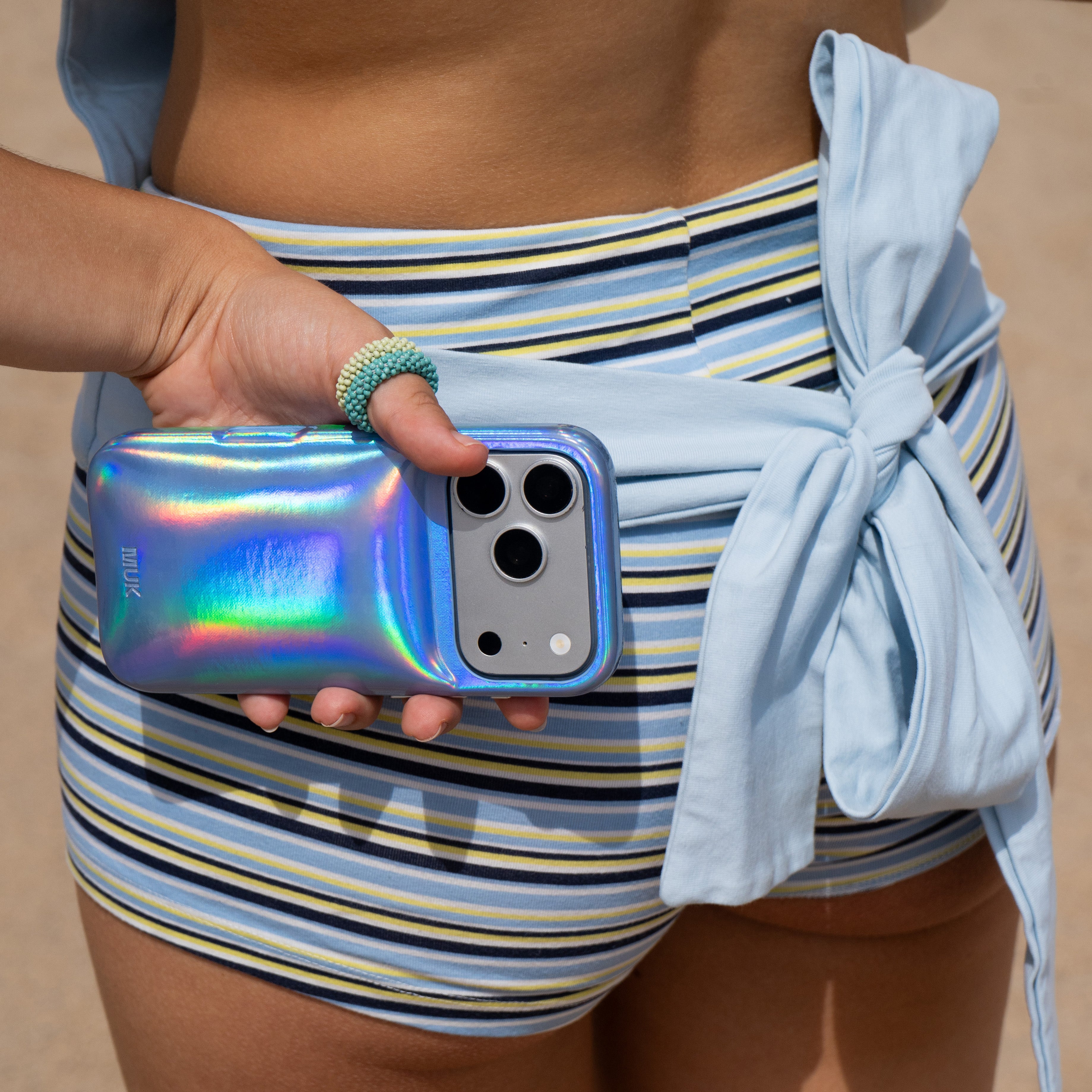 Charol Puffy Holographic Blue Phone Case