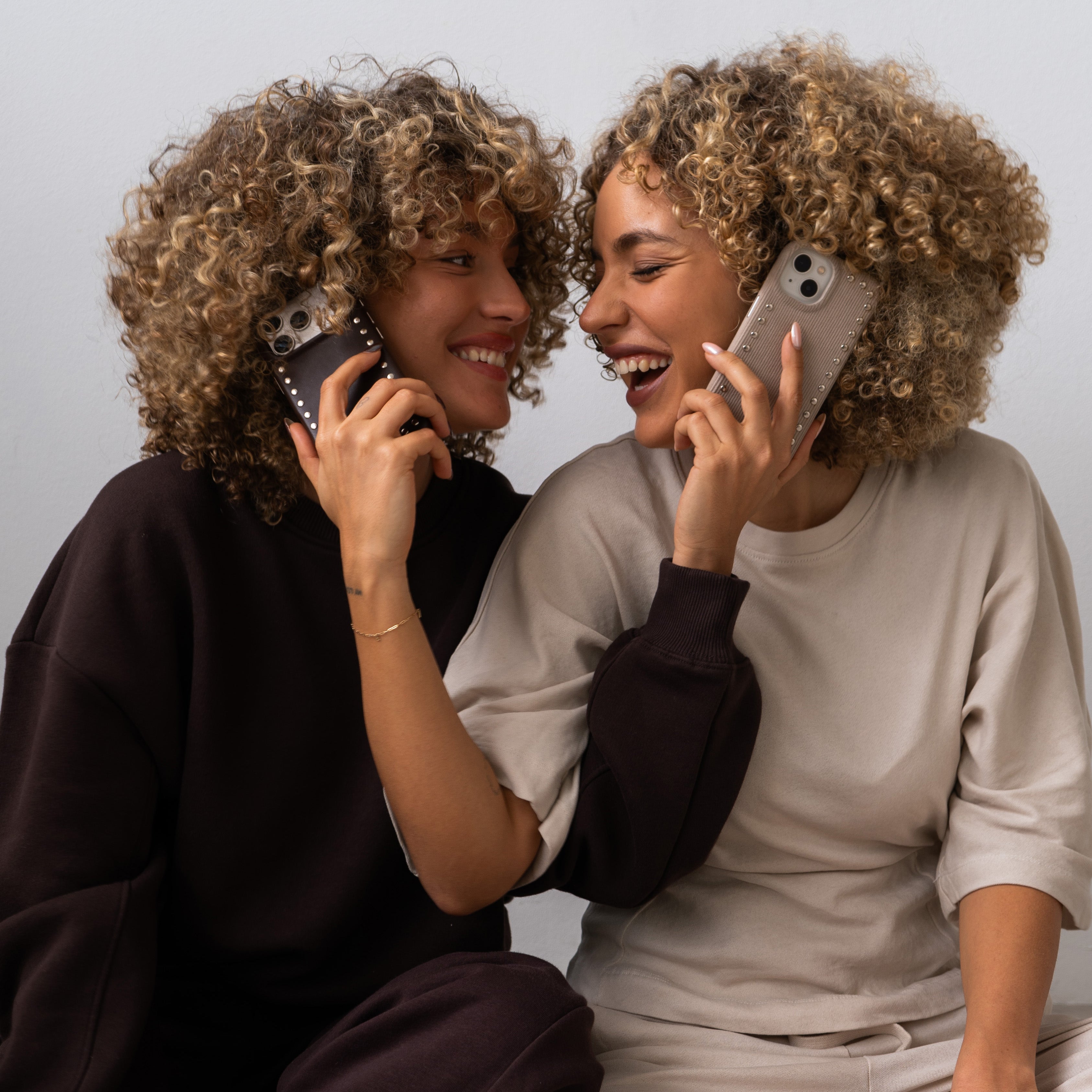 Funda de móvil Pana Studs Case - Limited Edition