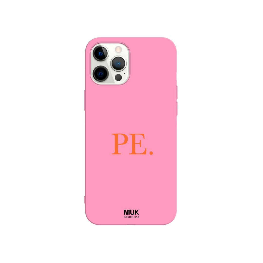 Funda de móvil TPU rosa personalizada con iniciales y punto de tipografía con serif en 10 colores diferentes.
