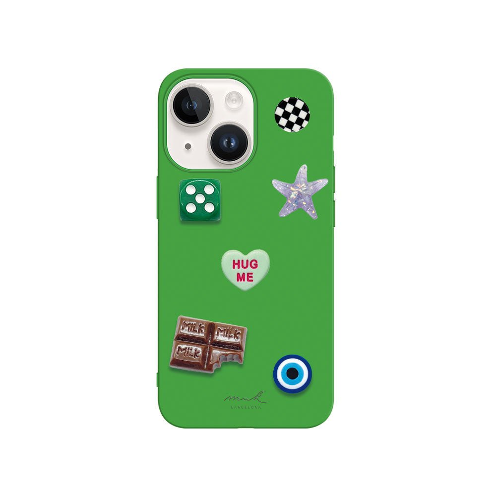 Personalized green mobile phone case Flirty. It comes included with 6 combinable beads between them. My Favorite Position, My Toto, My Stomach, My Potato, My Crush and My Caramelito.
